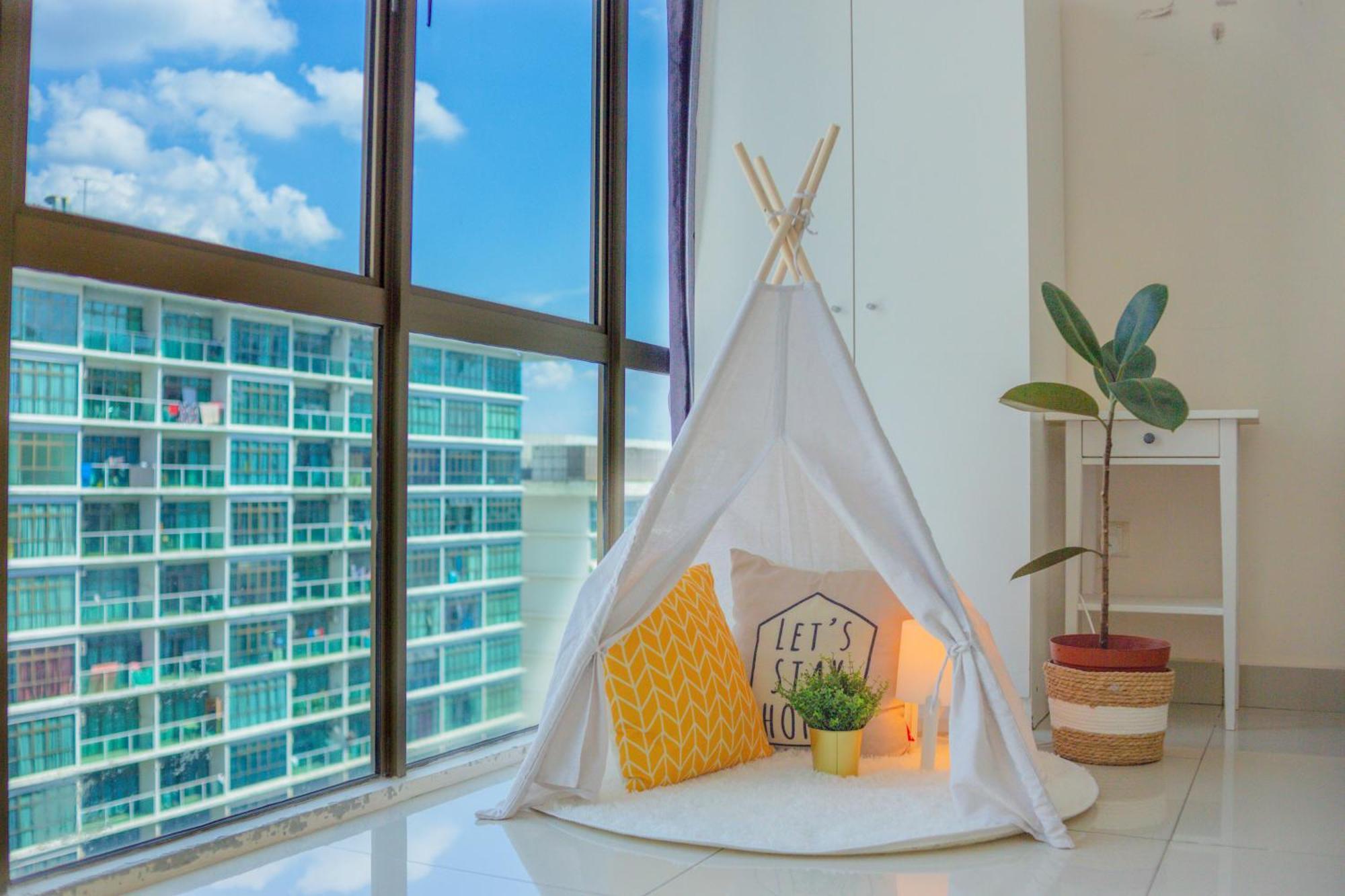 Mount Austin Ikea, Aeon 10mins -pool View- C115 Pangsapuri Johor Bahru